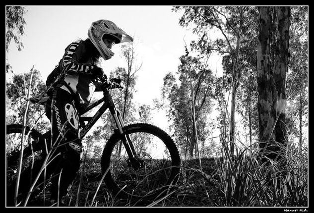 pure bike sensations_39 Sport Black and White (Digital)