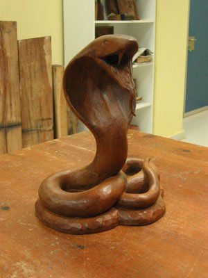 COBRA Madera Figurativa