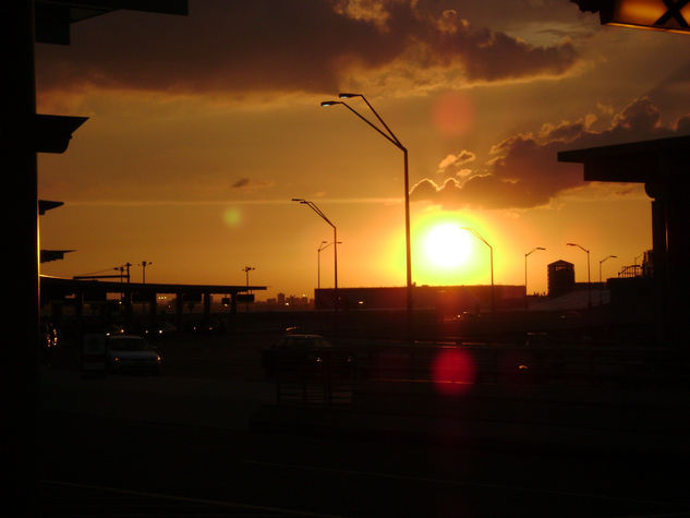 "ATARDECER EN TORONTO CANADA" Naturaleza Color (Digital)