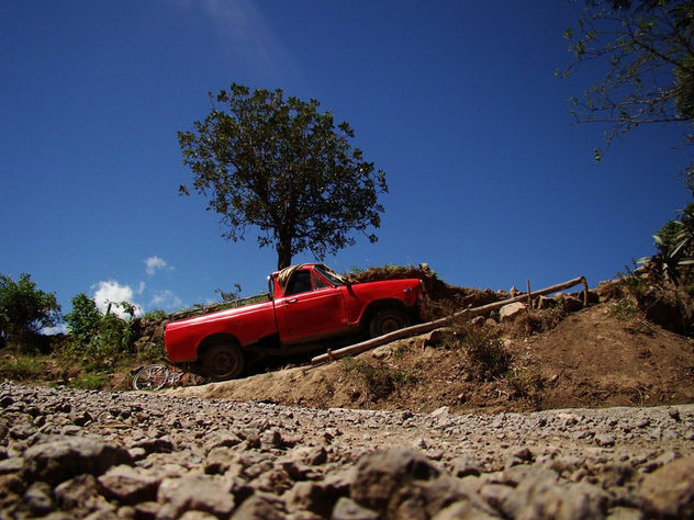 red car