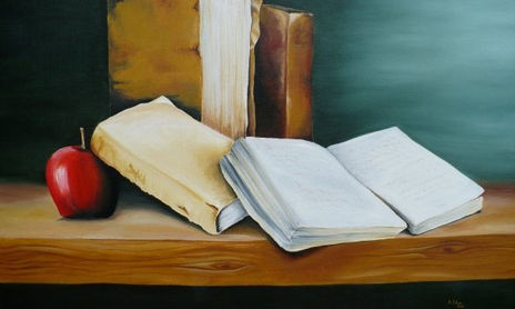 bodegón libros y manzana