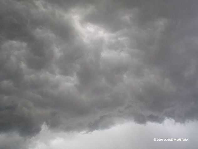 AMENAZA DE TORMENTA 02