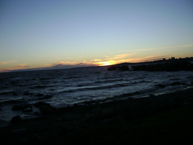 "AGUA, CIELO Y ATARDECER"