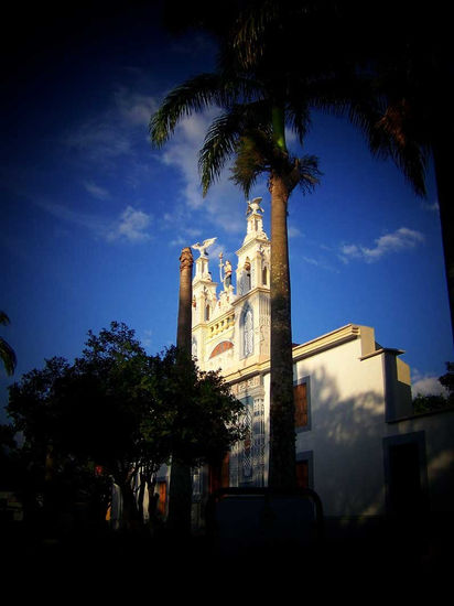 Fachada Antiguo Hospital Vargas 