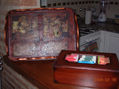 CAJA DE TE Y BANDEJA DE MADERA ARTESANAL