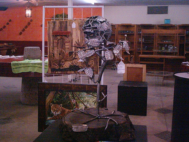 Arbol muerto Mixta Figurativa