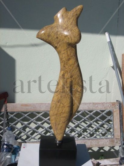 torso danza amarillo Piedra Figurativa