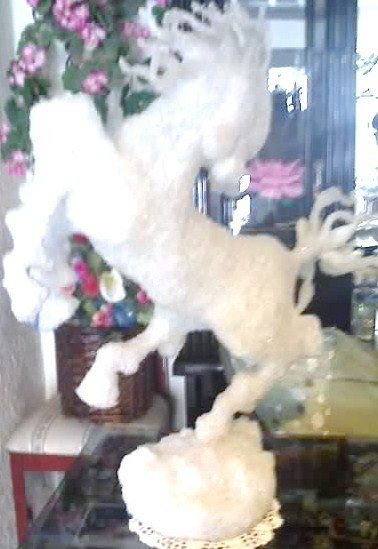 CABALLO EN MOVIMIENTO I