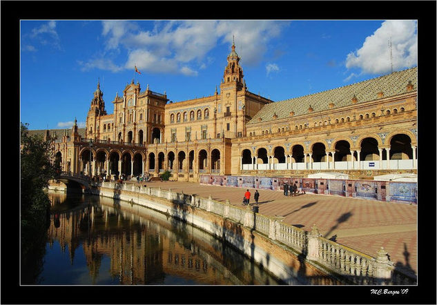 Reflejos en la Plaza de España Travel Color (Digital)