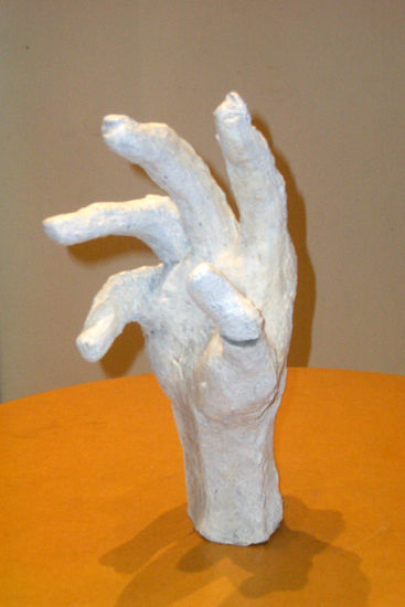 mano Others Figurative