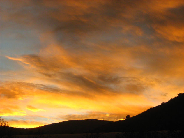 BELLO AMANECER