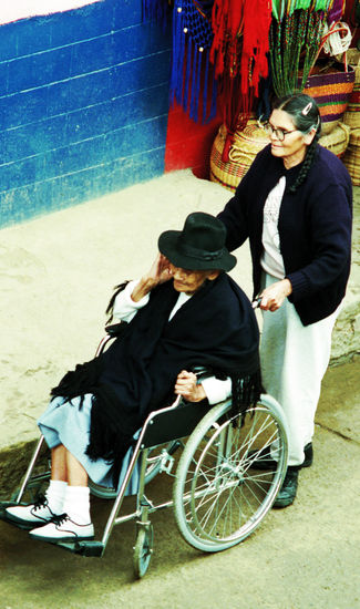 Enfermera Campesina Retrato Color (Química)