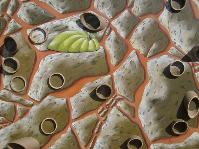 COMPOSITION WITH A HOLE