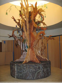 Niño árbol