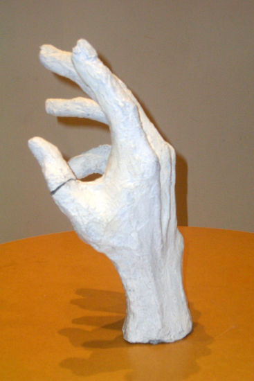 mano Others Figurative