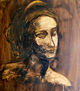 mujer caoba