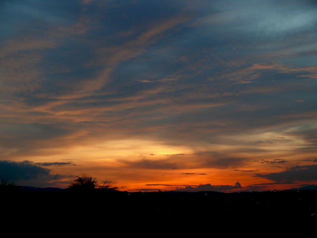 Crepúsculo Larense Arquitectura e interiorismo Blanco y Negro (Digital)