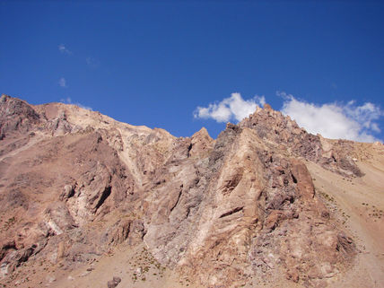 Montaña y cielo