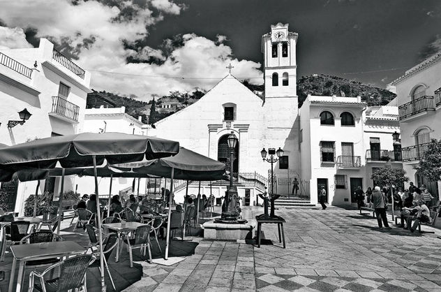 PLAZA DEL PUEBLO.
