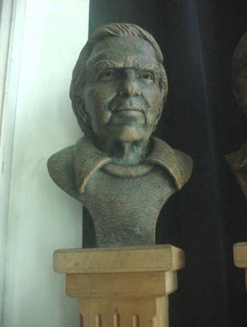 Busto de Santiago Alvares
