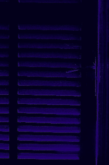 Puerta azul