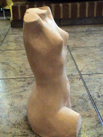 Torso femenino