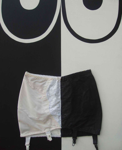 Blanco Negro, Negro...