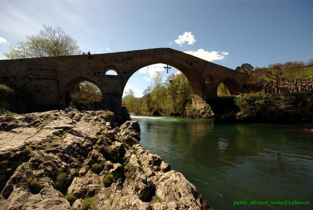 PUENTE ROMANO DE CANGAS DE ONÍS