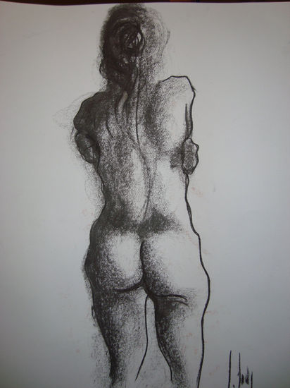 desnudo Charcoal