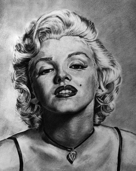 Marilyn Monroe Carboncillo