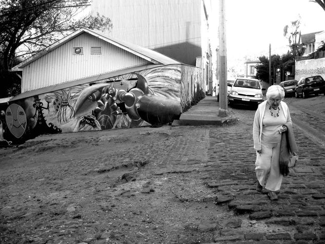 Cerro Alegre Arquitectura e interiorismo Blanco y Negro (Digital)