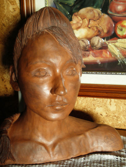 Busto Humano Cerámica Figurativa