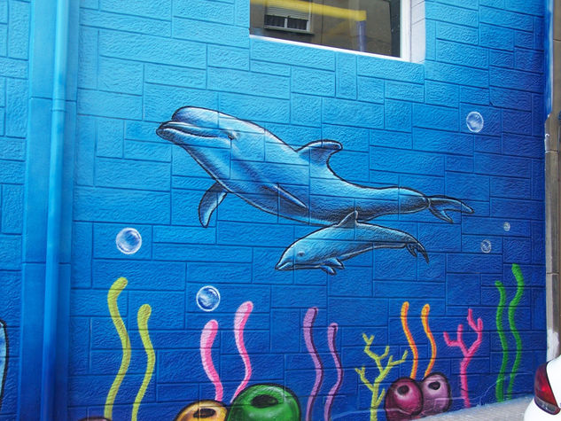 delfines graffiti www.muralista.es 