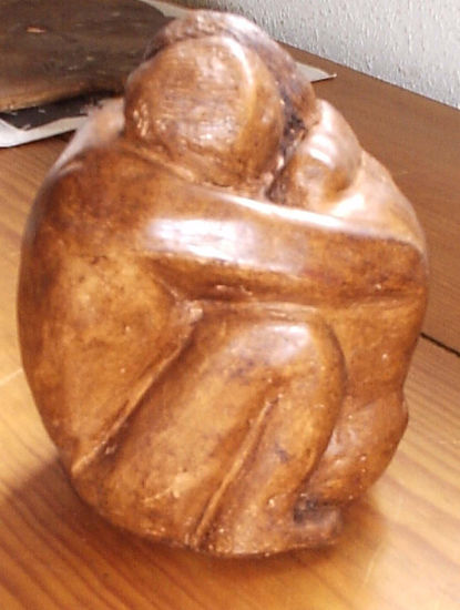 amantes Pottery Figurative