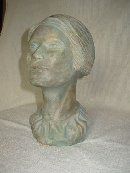 La Doncella Pottery Figurative