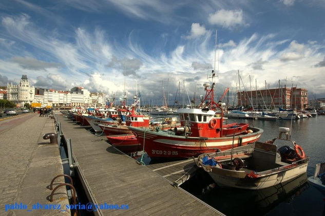 PUERTO DE A CORUÑA: LA MARINA 