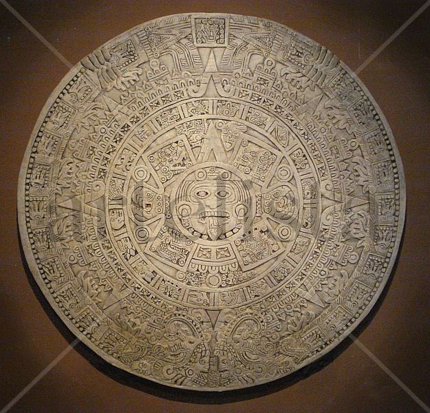 Piedra del sol - calendario Azteca