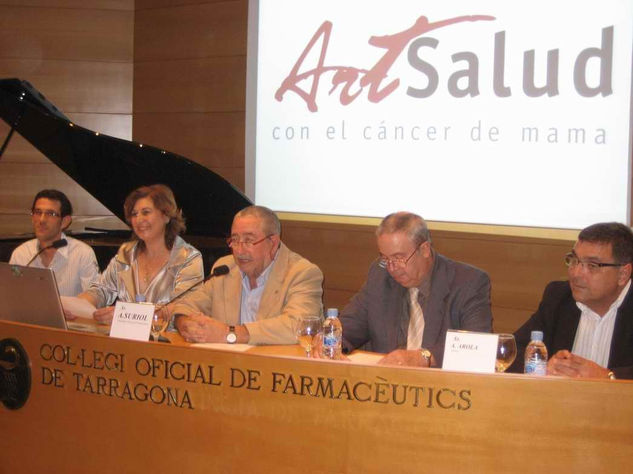 Presentación artsalud a los medios 1-10-08 Glamour Color (Digital)