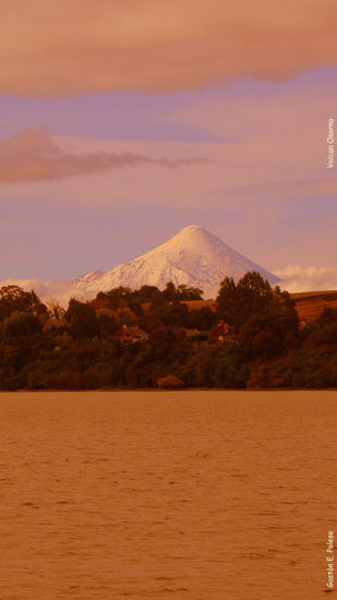 VOLCAN OSORNO Travel Color (Digital)