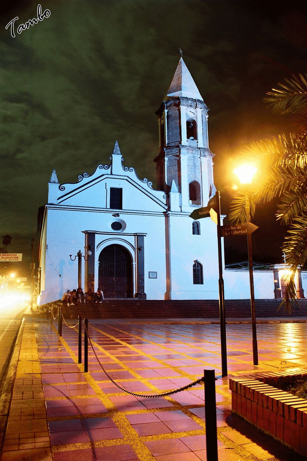 PARROQUIA NOCTURNA
