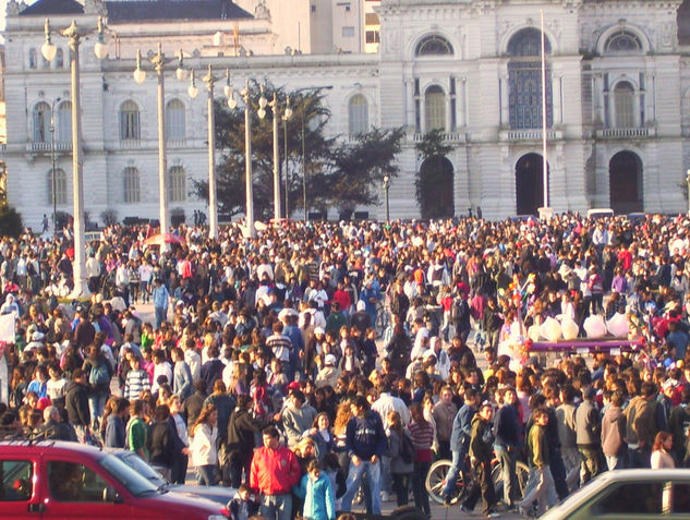 "ATRIBUTO A  LA AMISTAD" 