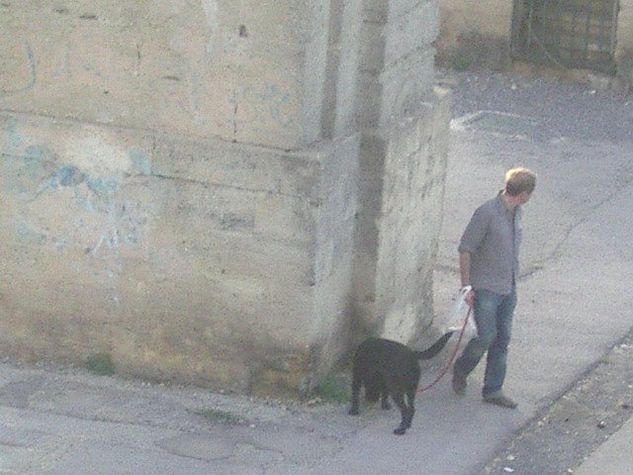 HOMBRE CON PERRO 