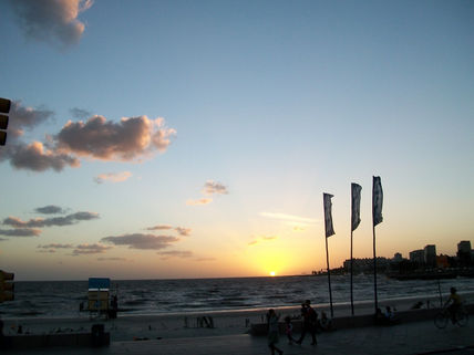 Atardecer Montevideano