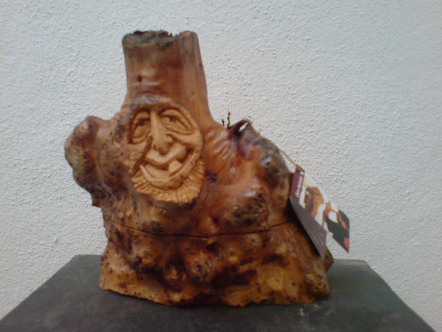 Joyero5. Wood Figurative