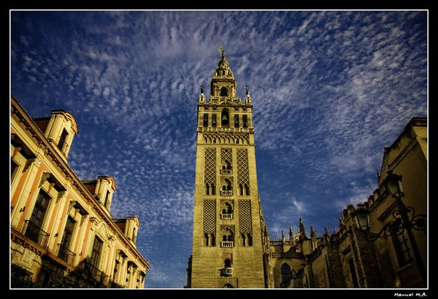 sevilla_6 Photojournalism and Documentary Color (Digital)