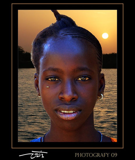 " Sobre el río Senegal" Portrait Color (Digital)