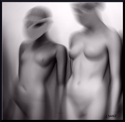 Desnudas anonimas