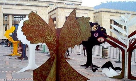 ESCULTURAS