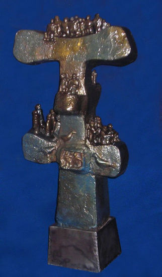 Totem Pottery Figurative