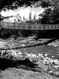 Puente sobre el rio